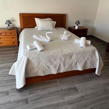 Casa A 2 Minutos A Pe De Piscina Natural Ponta Delgada - Açores Exterior foto