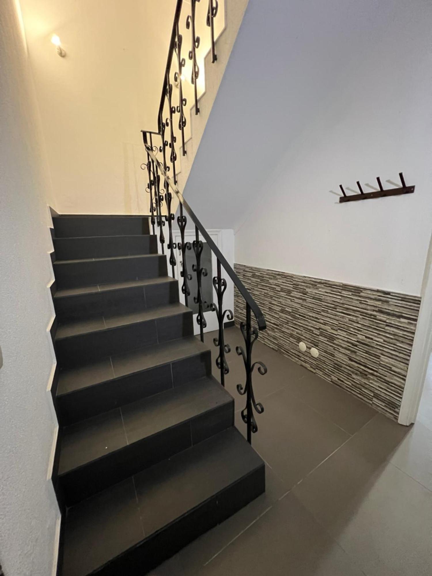 Casa A 2 Minutos A Pe De Piscina Natural Ponta Delgada - Açores Exterior foto
