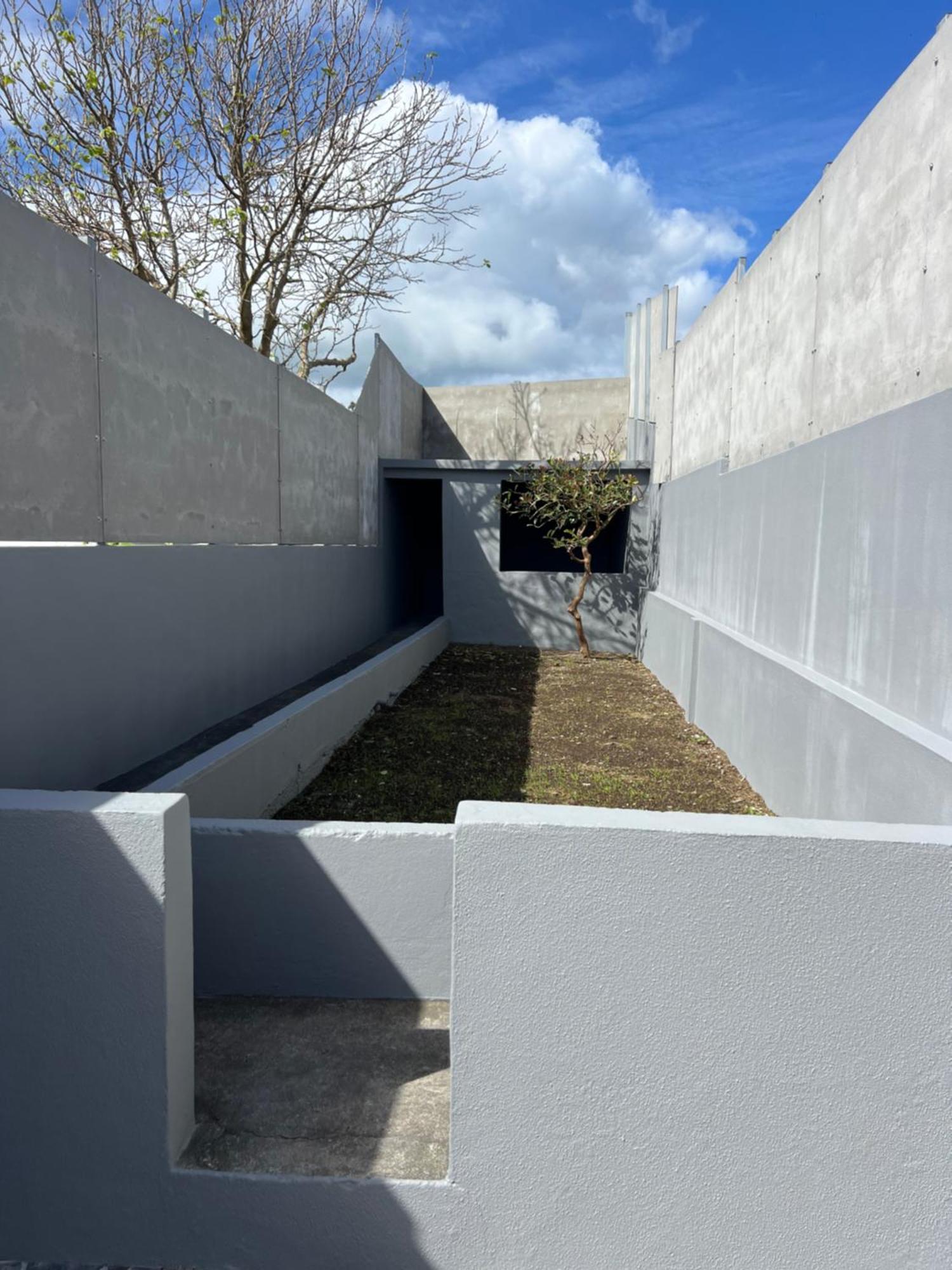 Casa A 2 Minutos A Pe De Piscina Natural Ponta Delgada - Açores Exterior foto