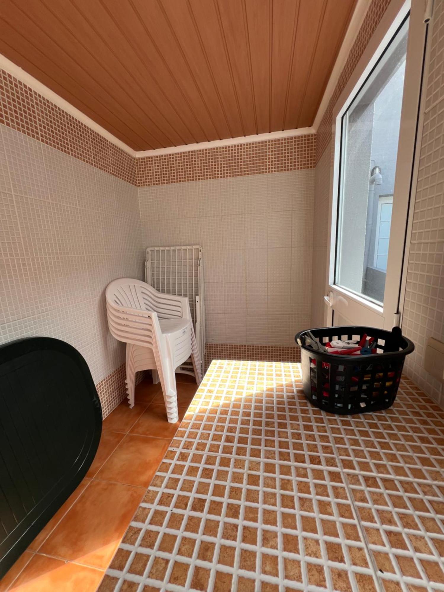 Casa A 2 Minutos A Pe De Piscina Natural Ponta Delgada - Açores Exterior foto